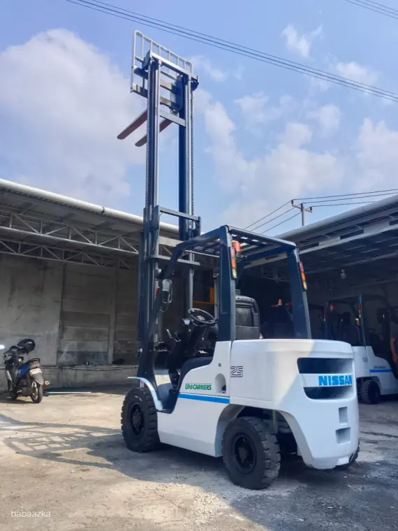 Forklift UniCarriers yang disuplai Sakha Mandiri Utama